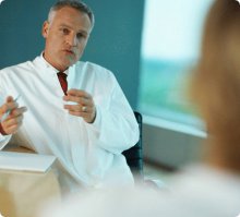 Konsultation vor einer Bauchstraffung